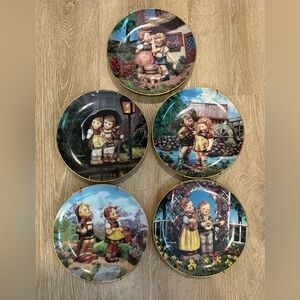 Set of 5 M.J. Hummel vintage plate set